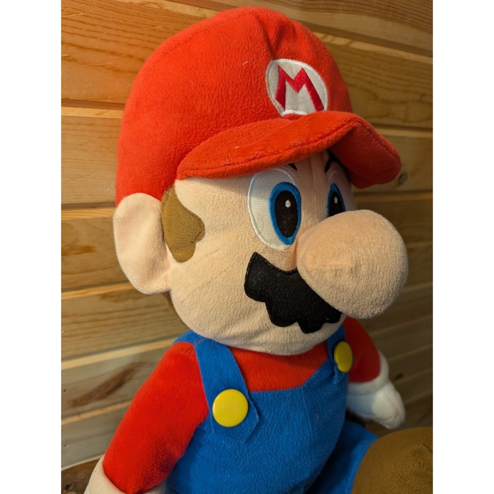 Nintendo Super Mario 22" Plush Pillow, Limited Collectible. 2012 - Picture 2 of 6